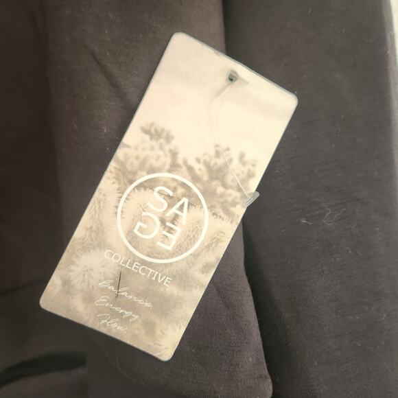 Sage Collective Women's‎ Size X-Small Sweatshirt/Hoodie Black NWT - Picture 2 of 4